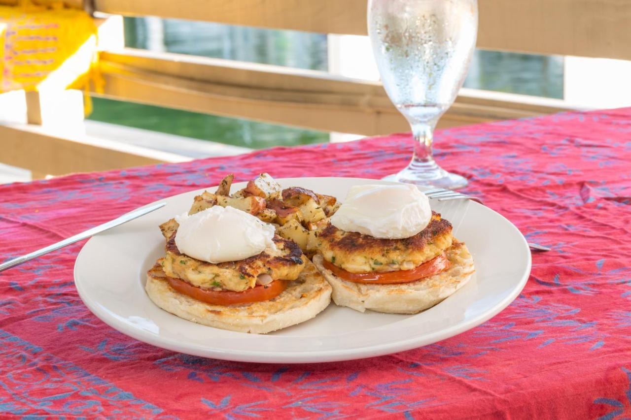 Creekside Inn Islamorada 타베르니에 외부 사진
