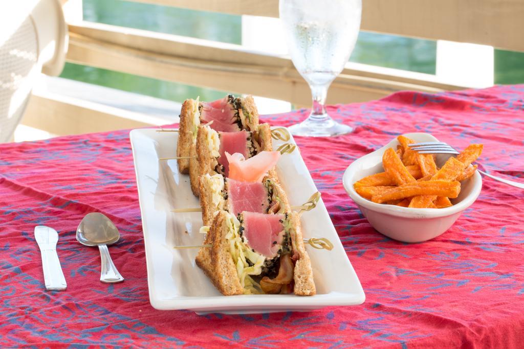 Creekside Inn Islamorada 타베르니에 외부 사진