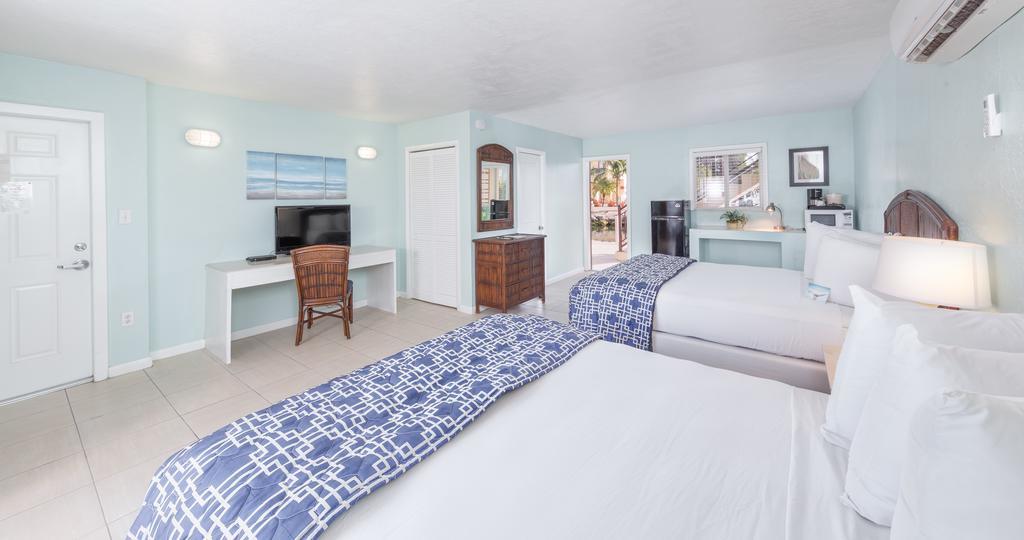 Creekside Inn Islamorada 타베르니에 외부 사진
