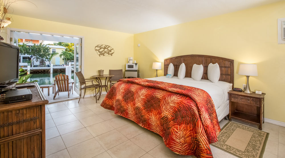 Creekside Inn Islamorada 타베르니에 외부 사진